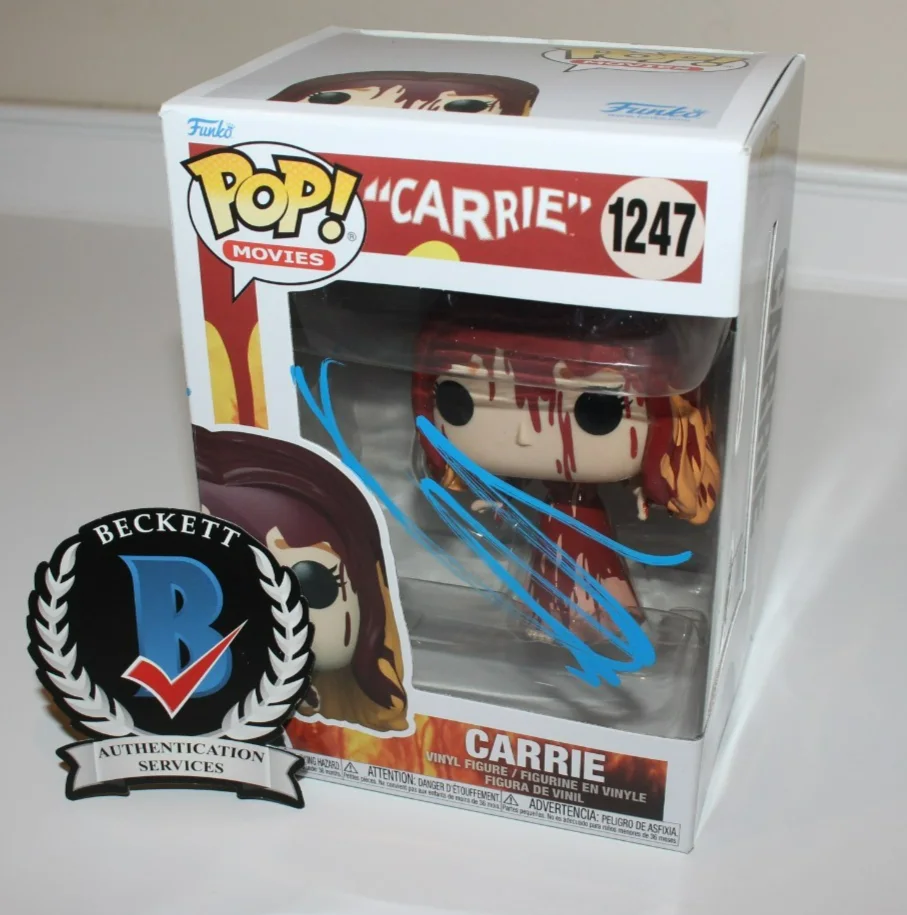 Chloe Moretz — CHLOE MORETZ SIGNED 'CARRIE' MOVIE FUNKO POP TOY BECKETT COA 1247 HORROR FILM, изображение 2