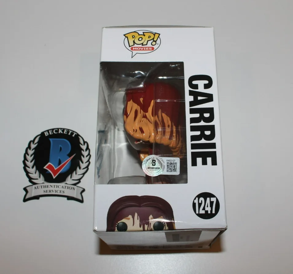 Chloe Moretz — CHLOE MORETZ SIGNED 'CARRIE' MOVIE FUNKO POP TOY BECKETT COA 1247 HORROR FILM, изображение 3