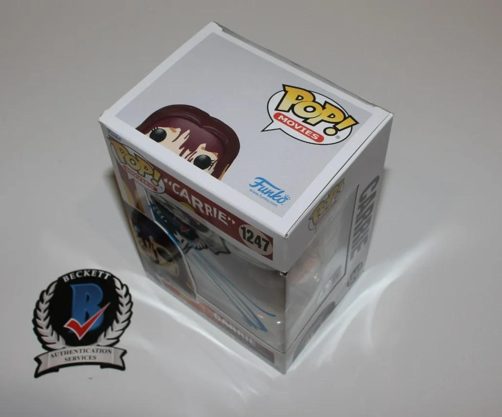 Chloe Moretz — CHLOE MORETZ SIGNED 'CARRIE' MOVIE FUNKO POP TOY BECKETT COA 1247 HORROR FILM, изображение 5