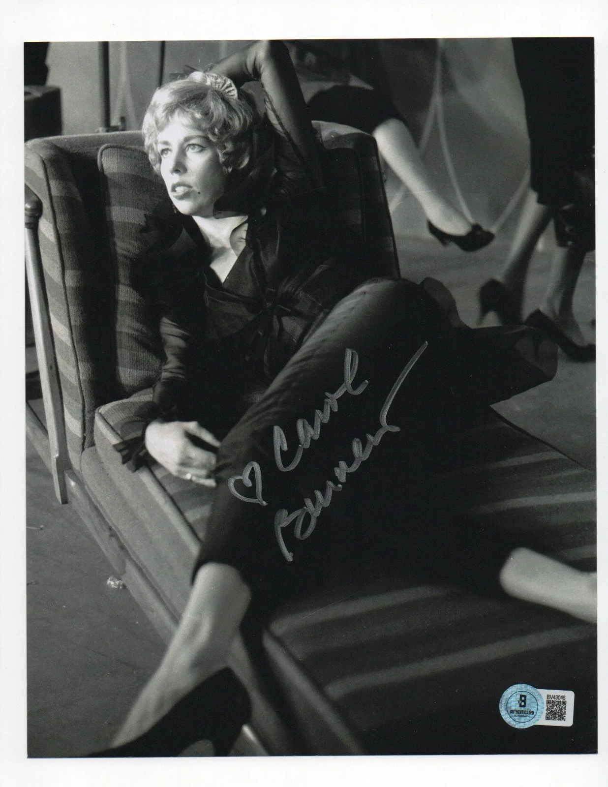 Carol Burnett — Carol Burnett autographed signed 8x10 photo Beckett BAS COA Sexy Hot Show Rare