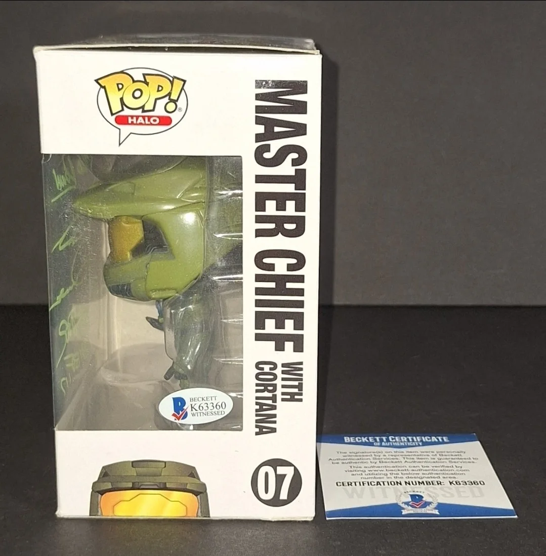 Steve Downes — Steve Downes Signed Autographed Halo Master Chief Tango Down Funko Beckett COA, изображение 2