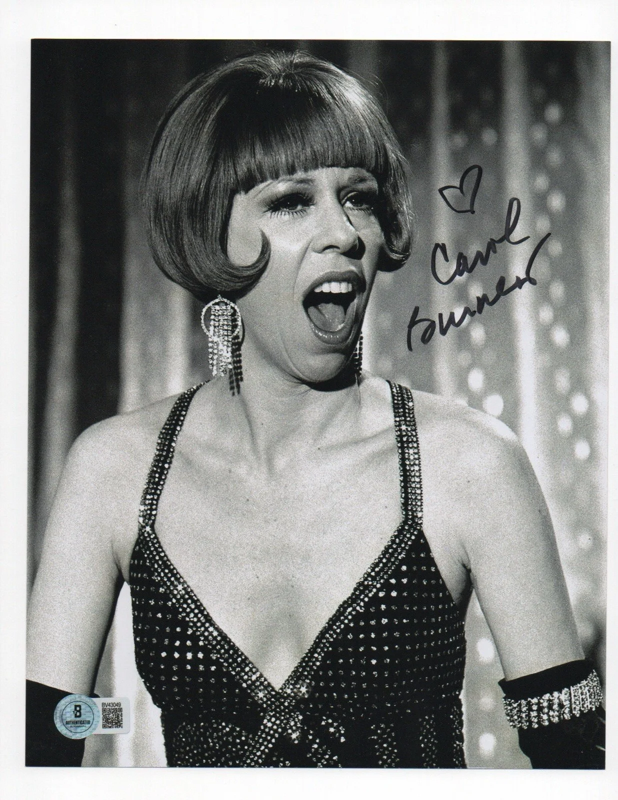 Carol Burnett — Carol Burnett autographed signed 8x10 photo Beckett BAS COA Sexy Hot Show Rare