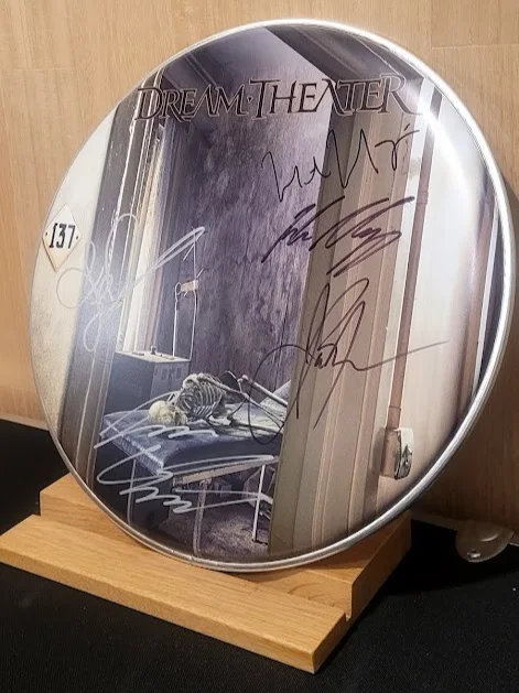 Dream Theater Signed x5 Distance Over Time 14” Drum Head Petrucci Myung LaBrie, изображение 2