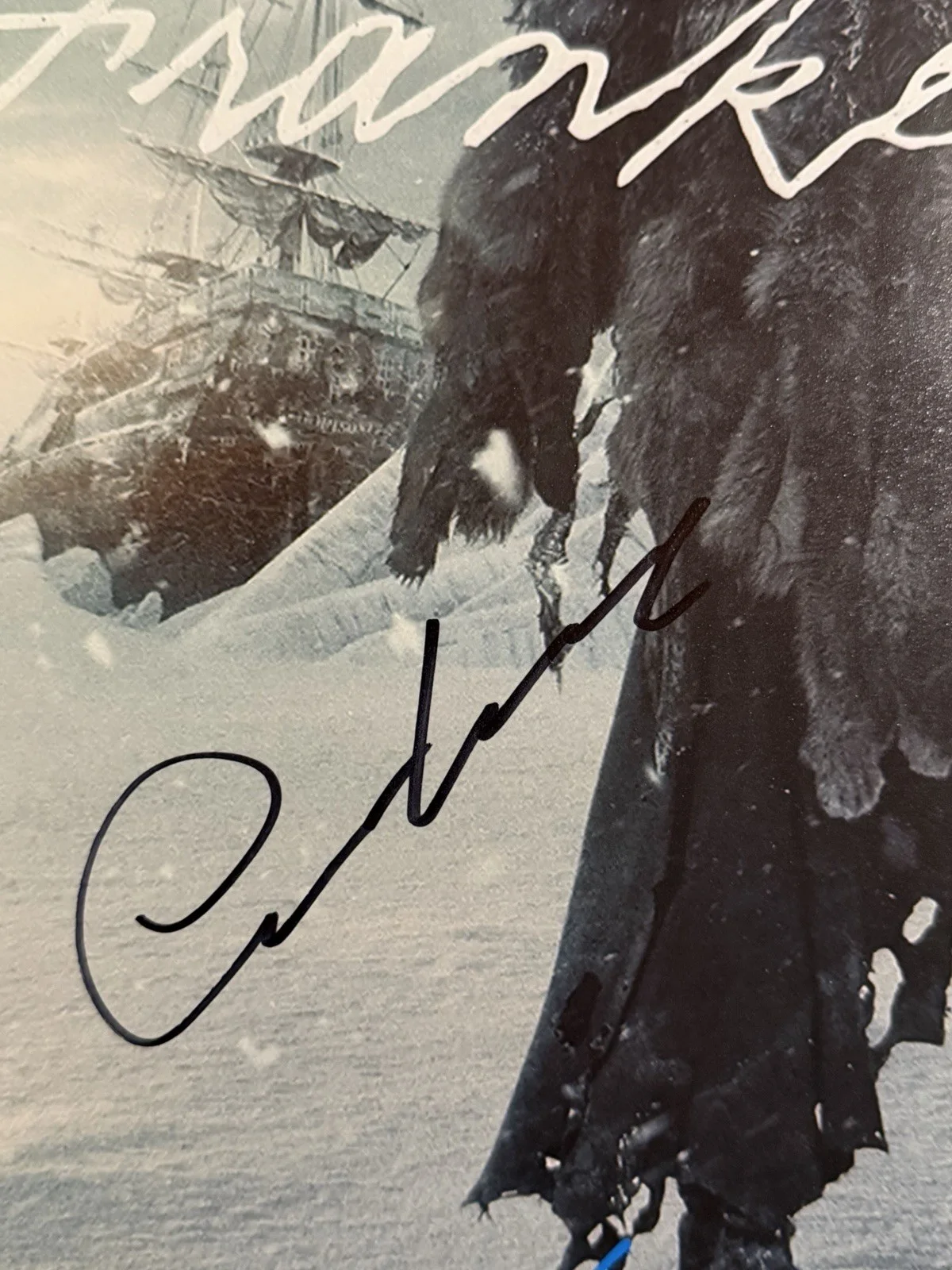 Oscar Isaac, Guillermo Del Toro — OSCAR ISAAC GUILLERMO DEL TORO SIGNED AUTOGRAPH 11x14 FRANKENSTEIN PHOTO BECKETT, image 3