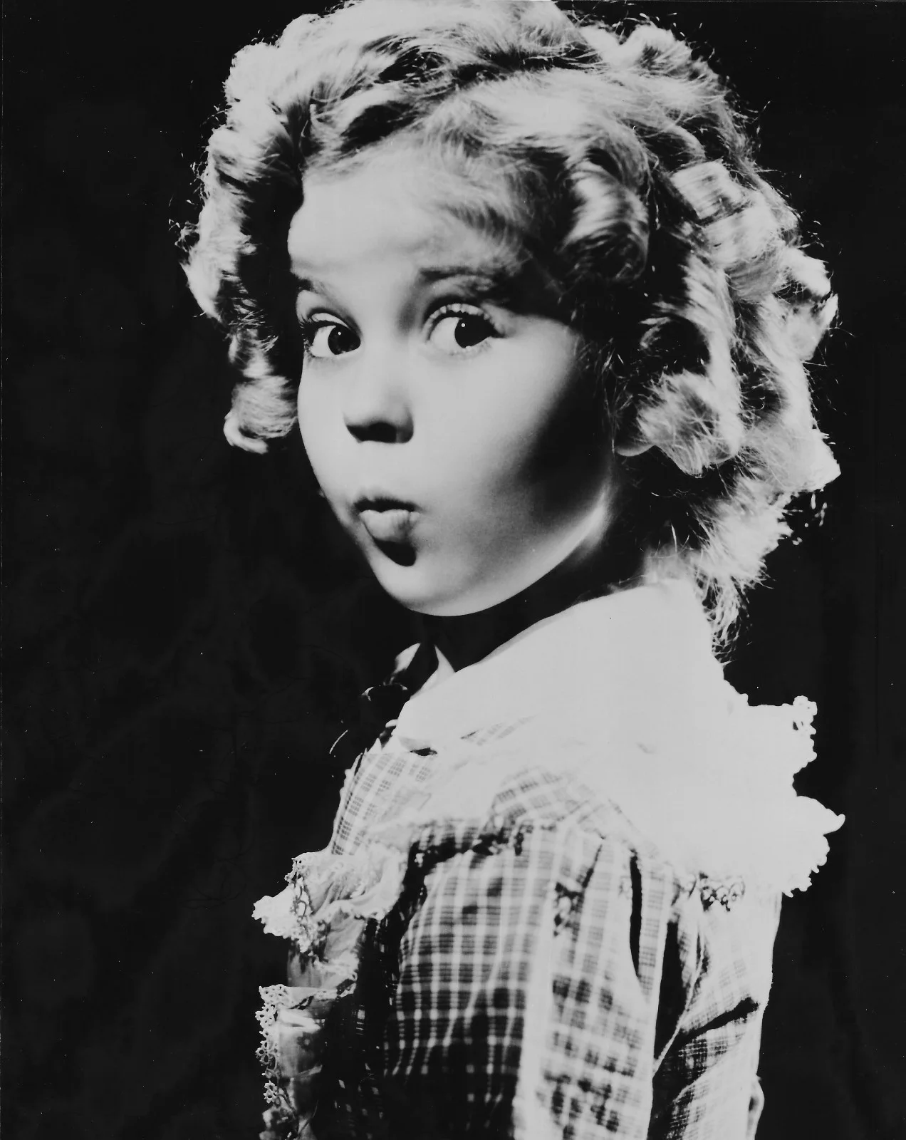 Shirley Temple Black — Shirley Temple Black Authentic Signed & Inscribed 3x5 Card Classic Hollywood, image 2