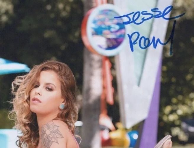 Jesse Pony — Crazy Hot Adult Film Star, Jesse Pony- Signed 8x10 w/COA, изображение 2