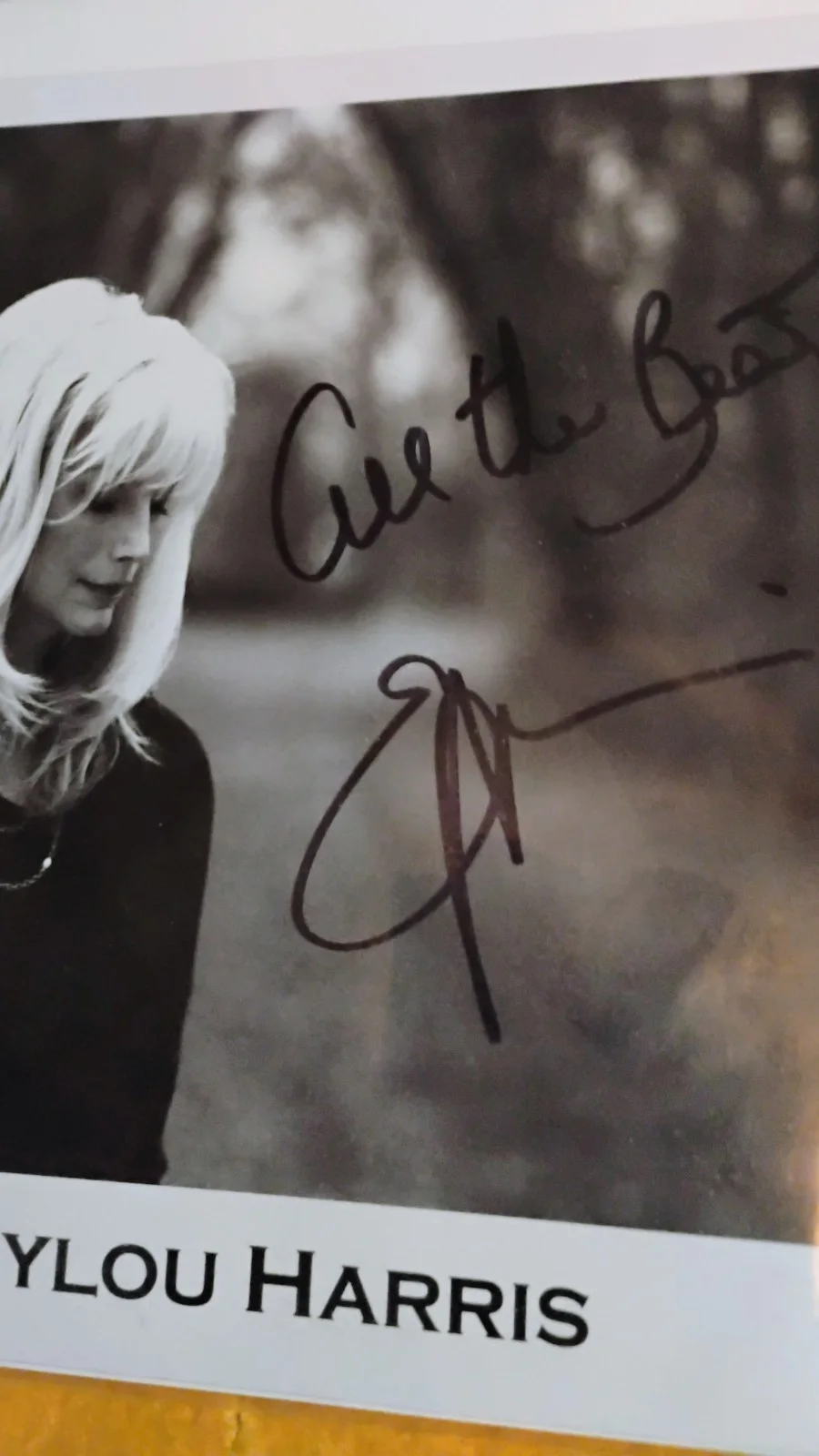 Emmylou Harris signed 8x10 In Person, image 2
