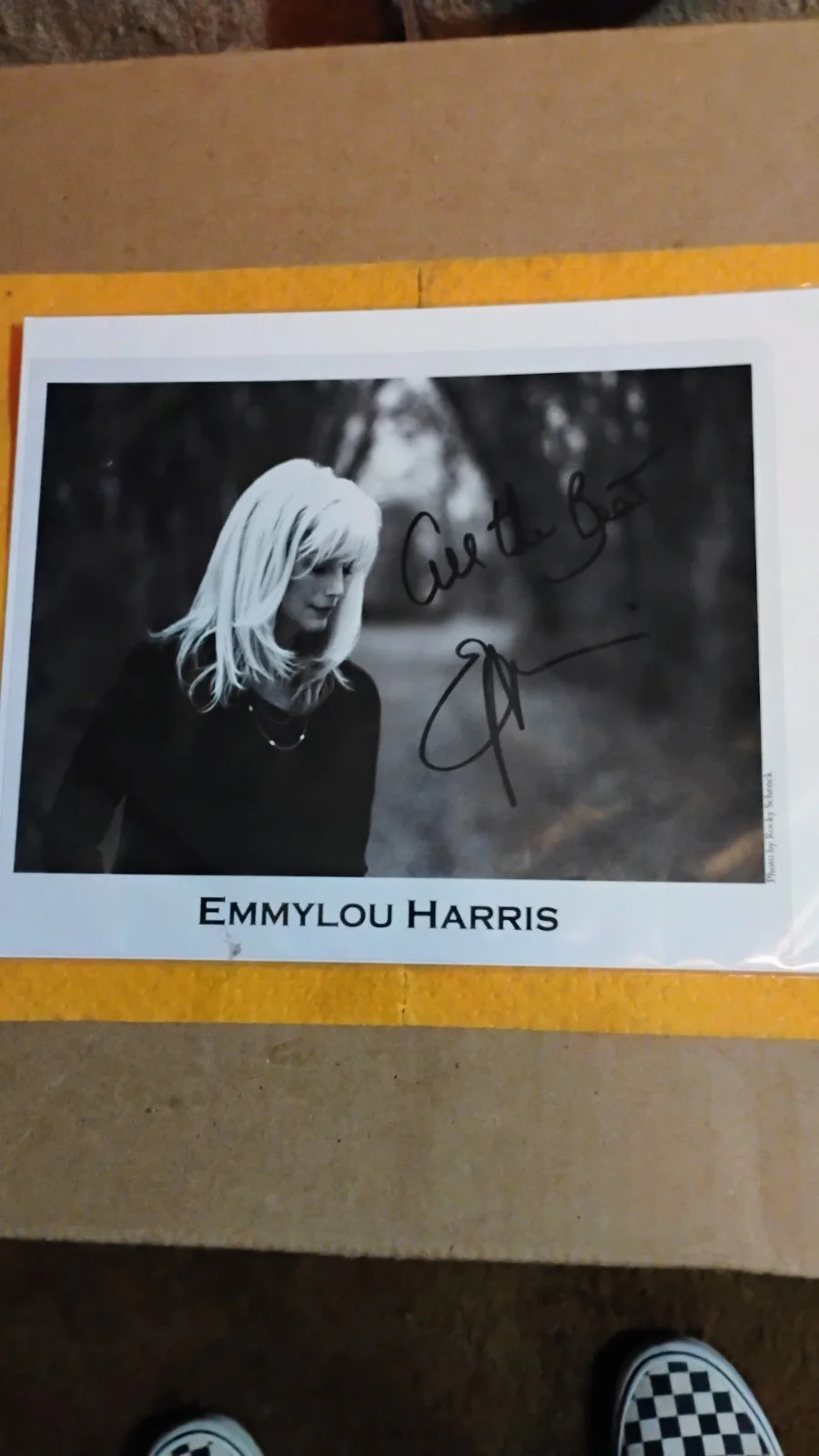 Emmylou Harris signed 8x10 In Person, image 3