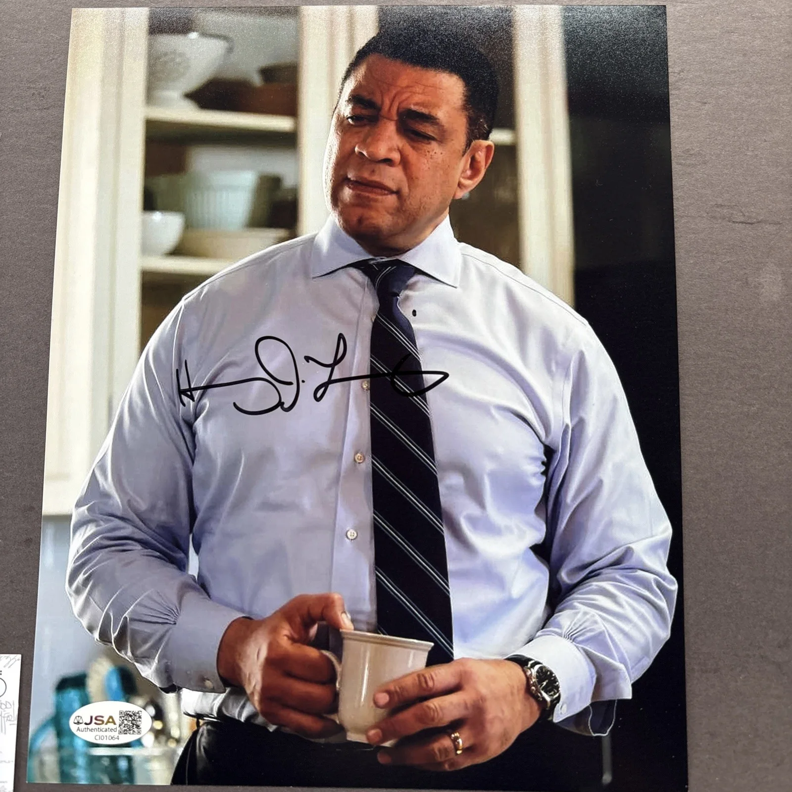 Harry Lennix — Harry Lennix Autographed Signed 8x10 Photo - Blacklist - JSA, image 3