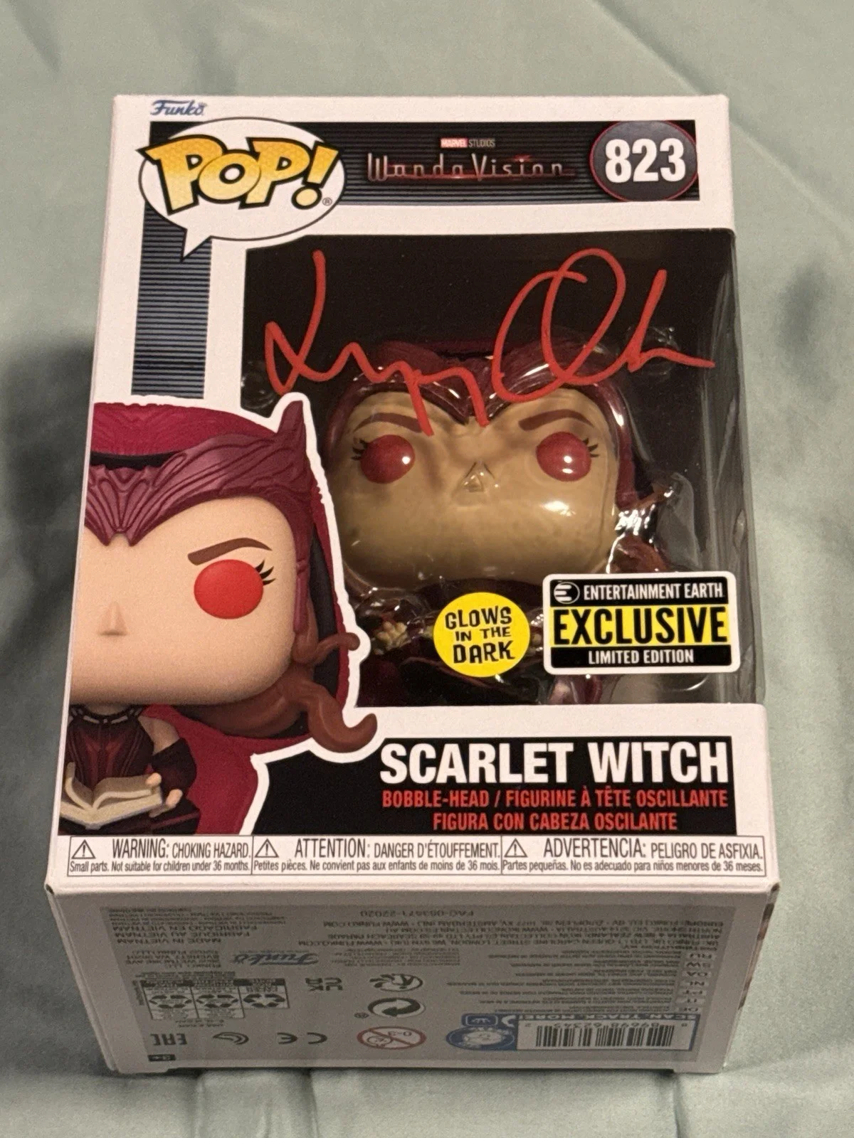 Elizabeth Olsen — Elizabeth Olsen Signed Scarlet Witch Red Eyes Funko Pop #823 Beckett Witnessed