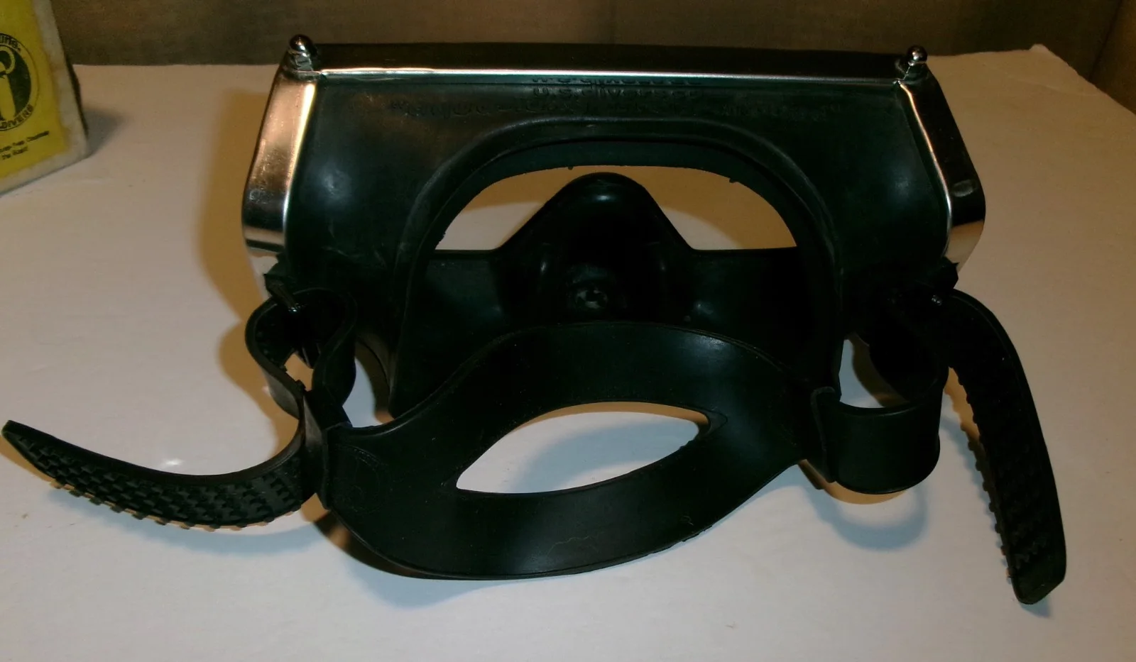 Richard Dreyfuss — Richard Dreyfuss Signed Diver Mask Same Model As Jaws with Original Box JSA CERT, изображение 4