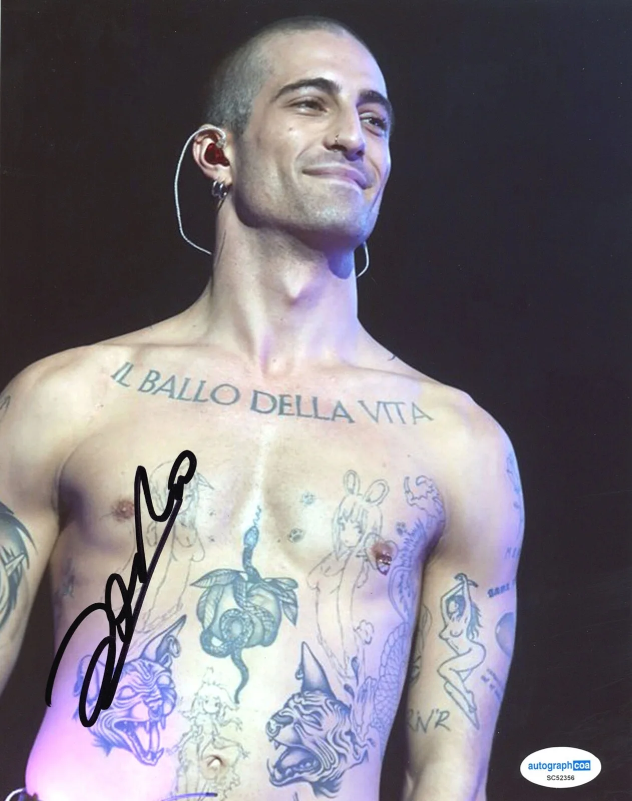 DAMIANO DAVID — Damiano David signed "MANESKIN" 8x10 Photo k Hot SEXY Born Broken Heart ACOA COA, изображение 3