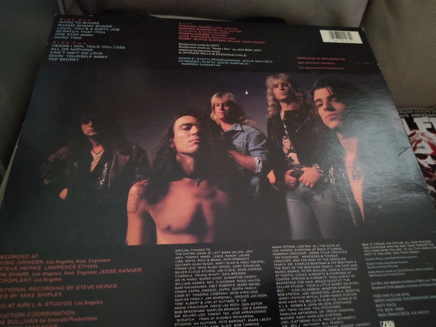 Ratt Signed Original 5 Detonator LP Cover Robin Crosby Pearcy Demartini Croucier, image 3