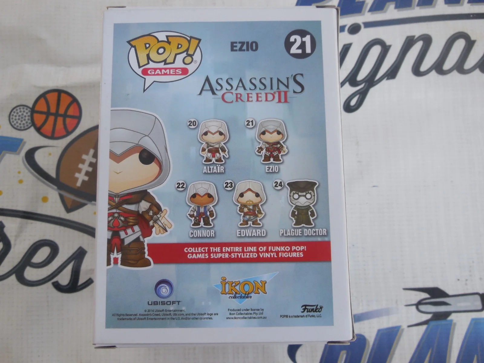 Roger Craig Smith signed Ezio Assassins Creed Blue Funko Pop 25 JSA COA, изображение 3