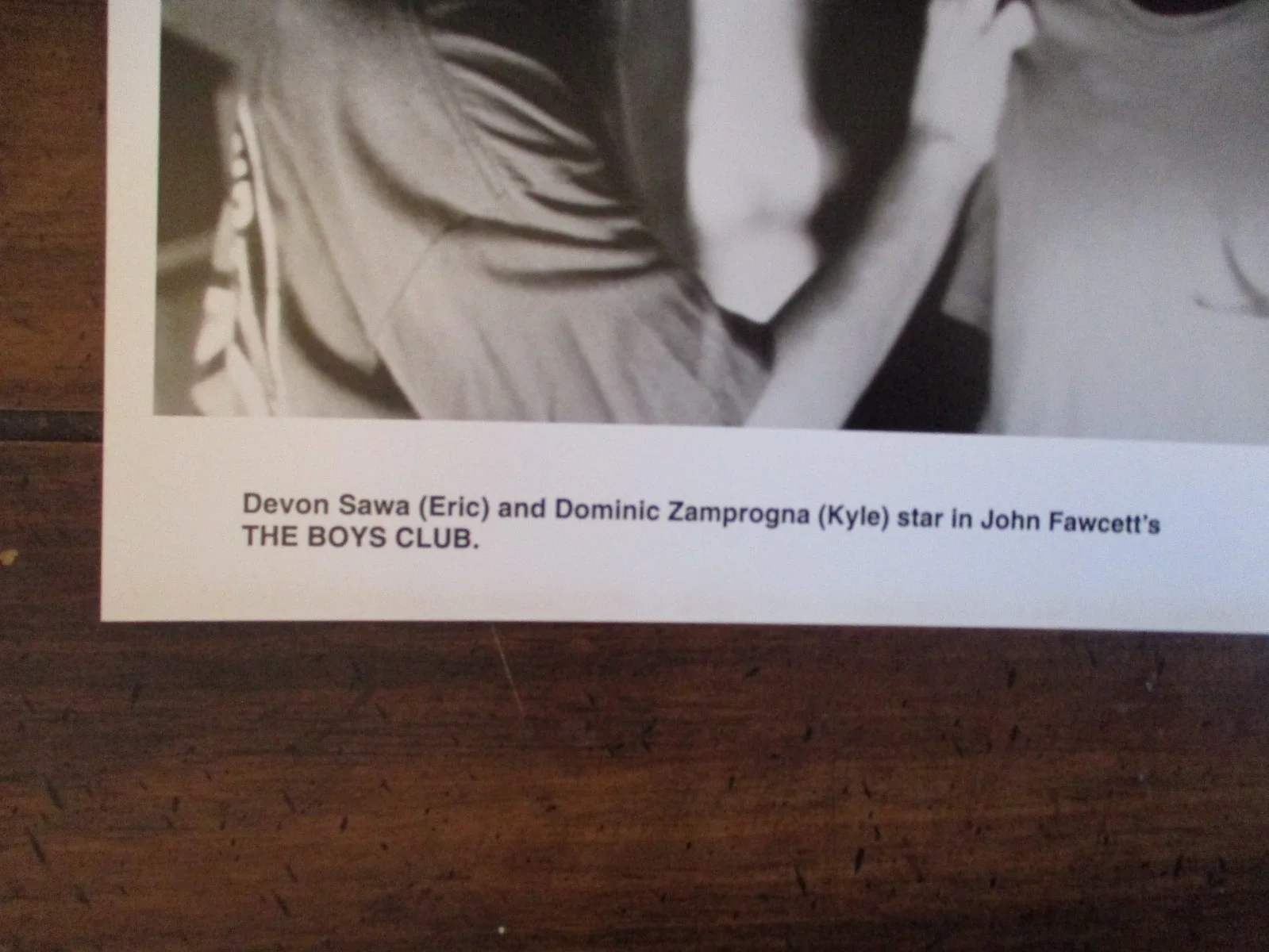 Devon Sawa/Dominic Zamprogna(THE BOYS CLUB) 1997 10 x 8 Black/ White Press Photo, изображение 2