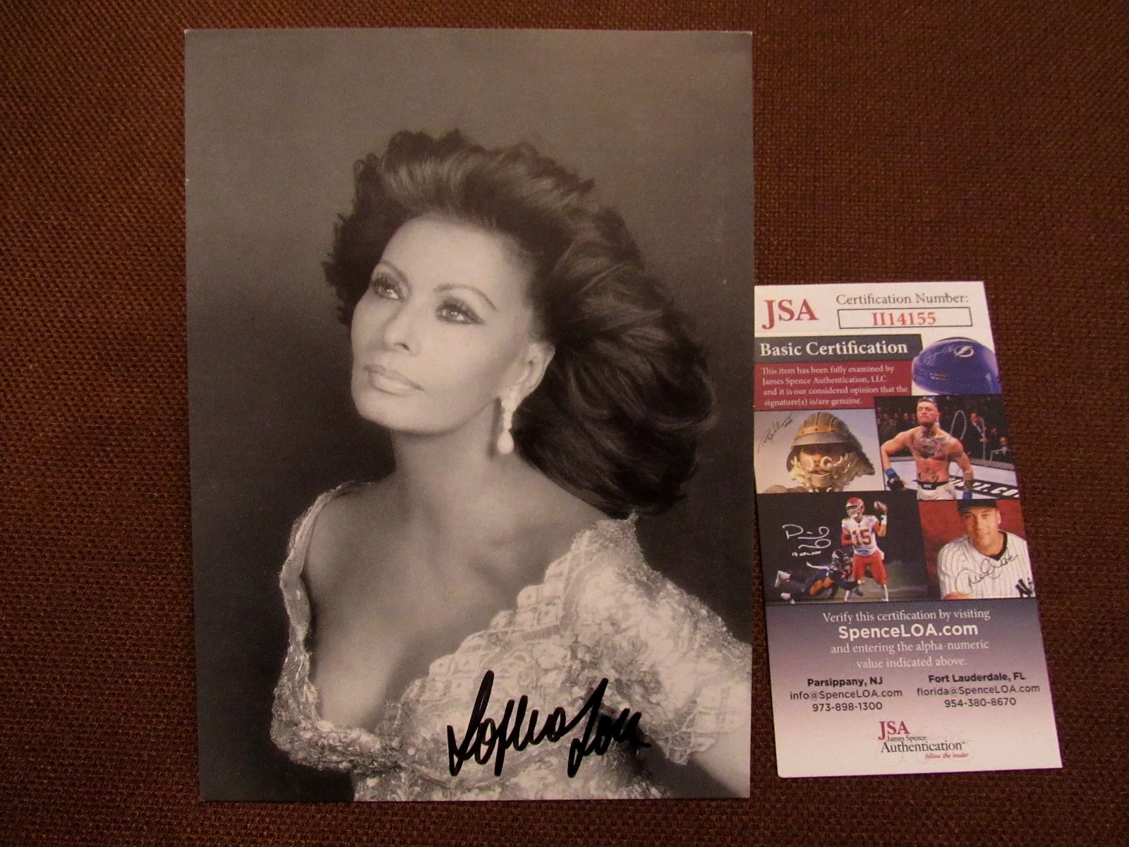 SOPHIA LOREN MOVIE ACTRESS SIGNED AUTO VINTAGE B & W PHOTO JSA BEAUTY, изображение 3