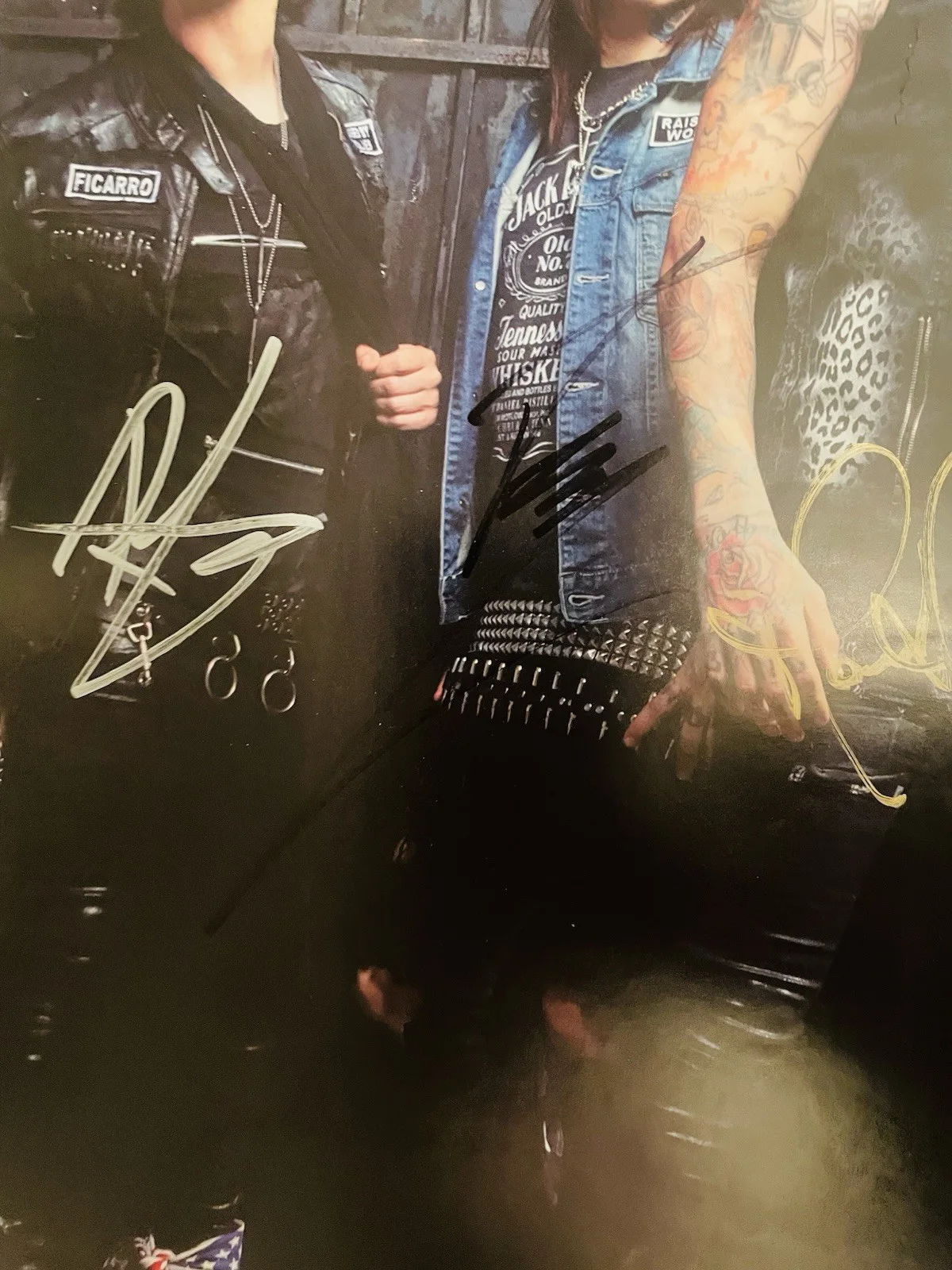 Ronnie Radke Autograph Falling In Reverse 2011, image 2