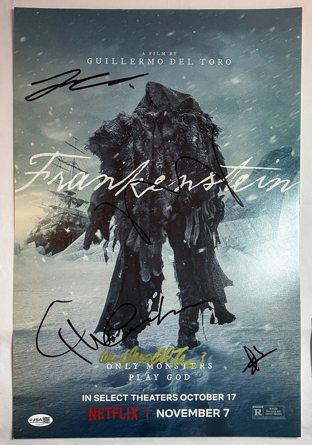 Jacob Elordi, Oscar Isaac, Mia Goth, Christoph Waltz — Jacob Elordi Mia Goth Oscar Isaac 5x Cast Signed FRANKENSTEIN 12x18 Photo JSA A, изображение 2