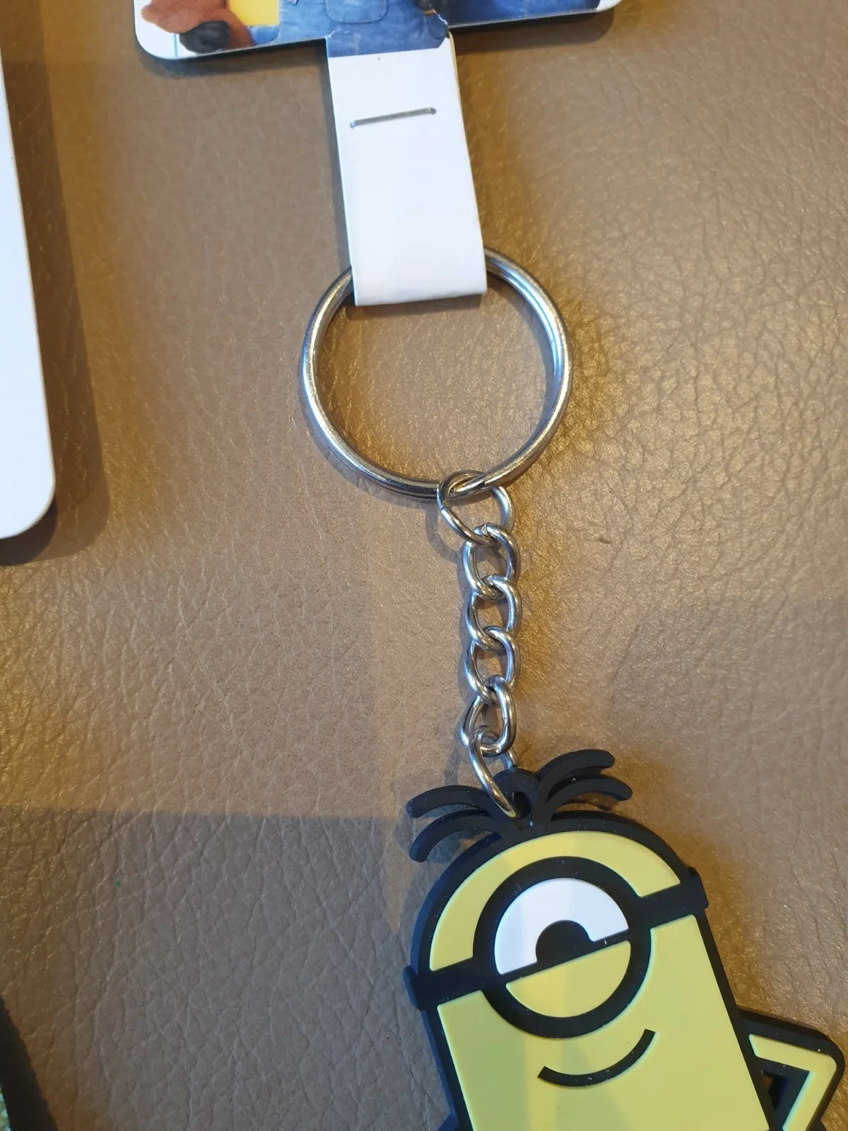 Minions Keyring & Festival Wristbands Despicable Me, image 3