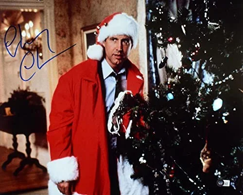 Chevy Chase — Chevy Chase Autographed 16x20 Christmas Vacation-Beckett W Hologram *Blue, изображение 5