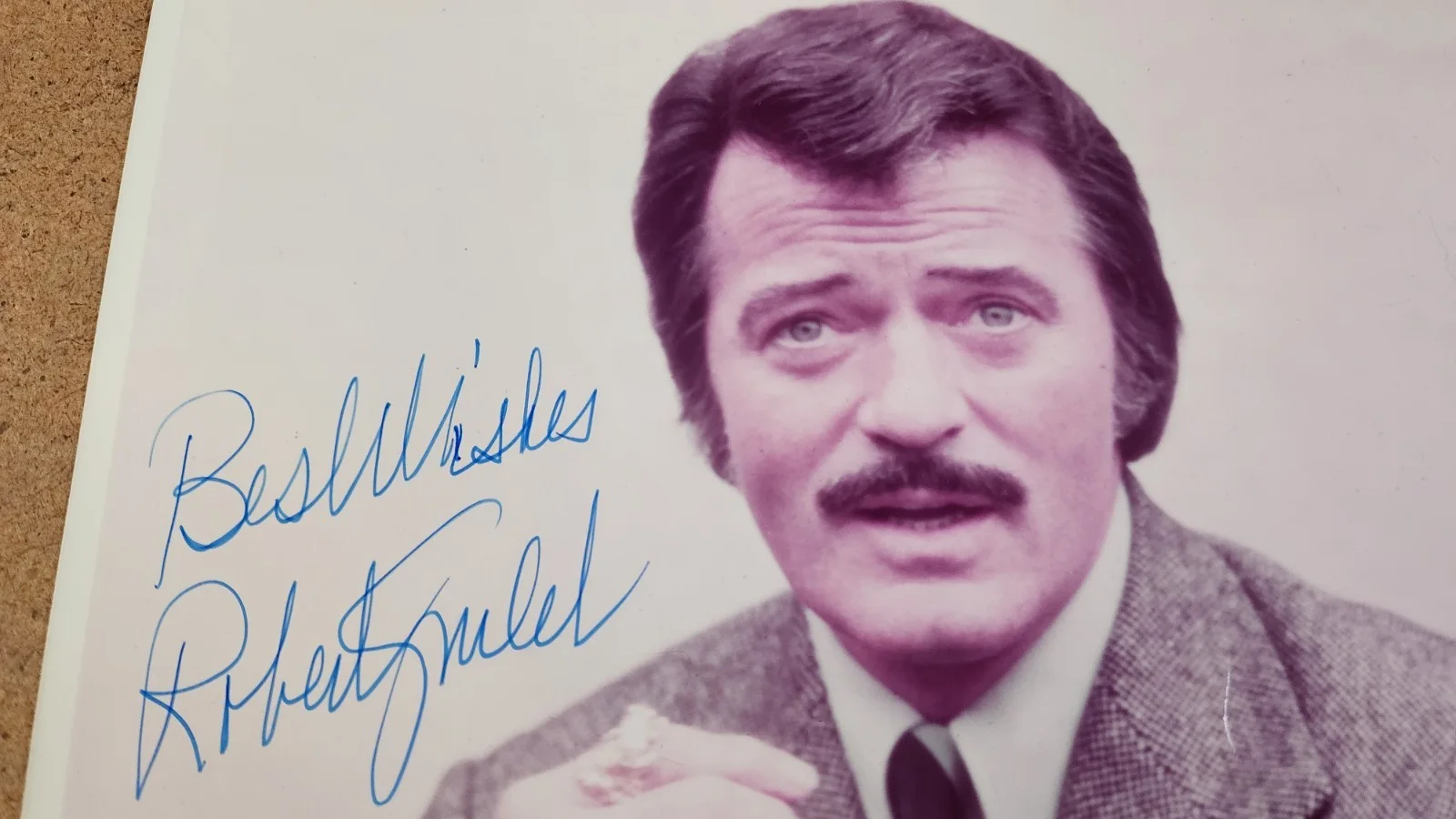 Robert Goulet — ROBERT GOULET - AUTOGRAPHED / SIGNED PHOTOGRAPH / PHOTO - Actor / Singer, image 4