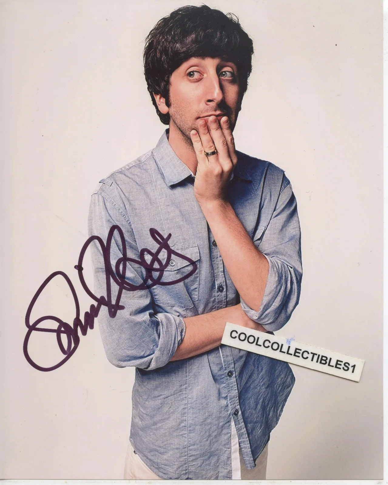 Simon Helberg — SIMON HElBERG of THE BIG BANG THEORY IN PERSON SIGNED 8X10 COLOR PHOTO 1 COA