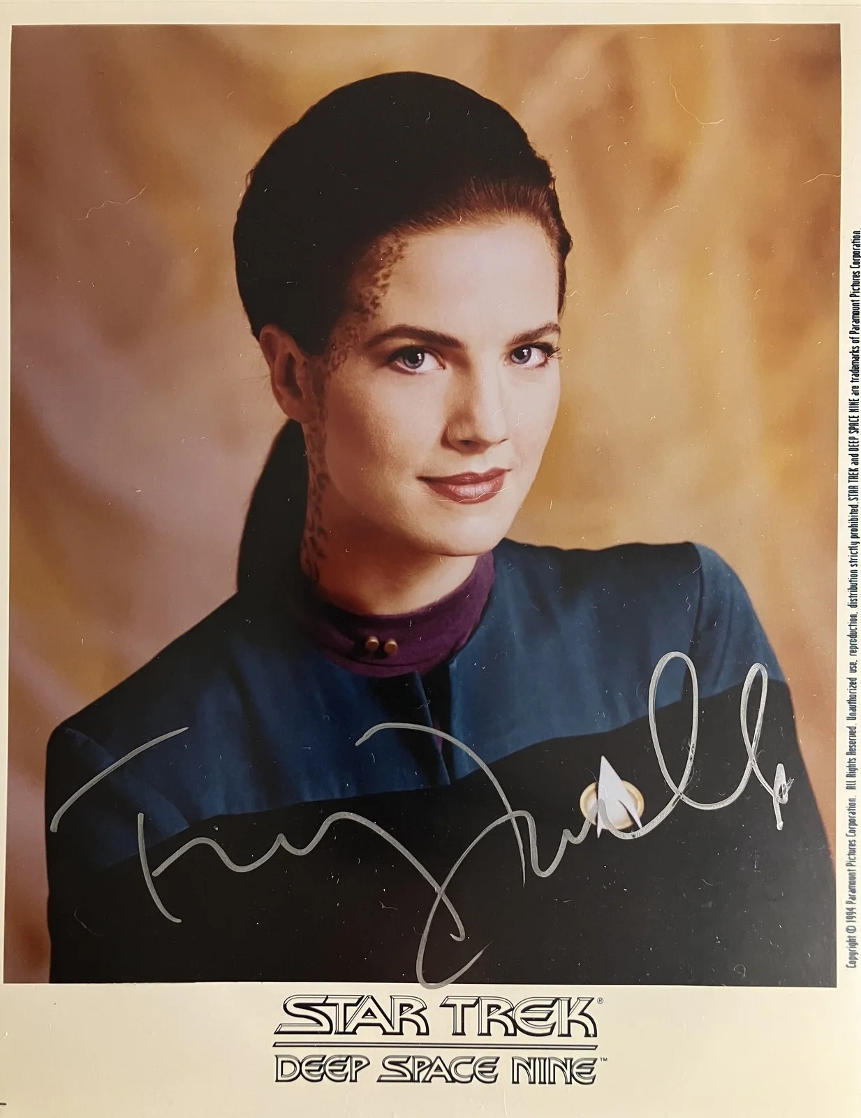 Brooks, de Boer, Visitor, Auberjonois, Shimerman, Dorn, Farrell — Autographed Collector's Issue of Star Trek Communicator - 17 Signatures! + Bonus, изображение 3