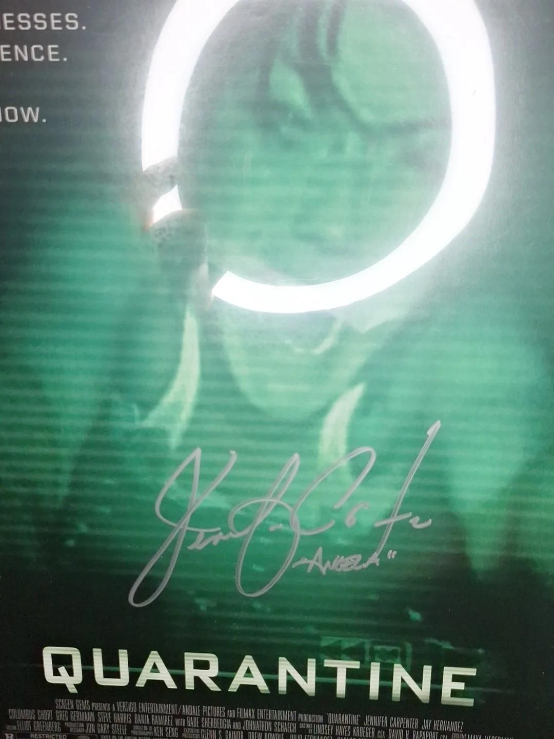 JENNIFER CARPENTER — SIGNED BY JENNIFER CARPENTER QUARANTINE 11" X 17" MOVIE POSTER CGC CERTIFIED, изображение 2
