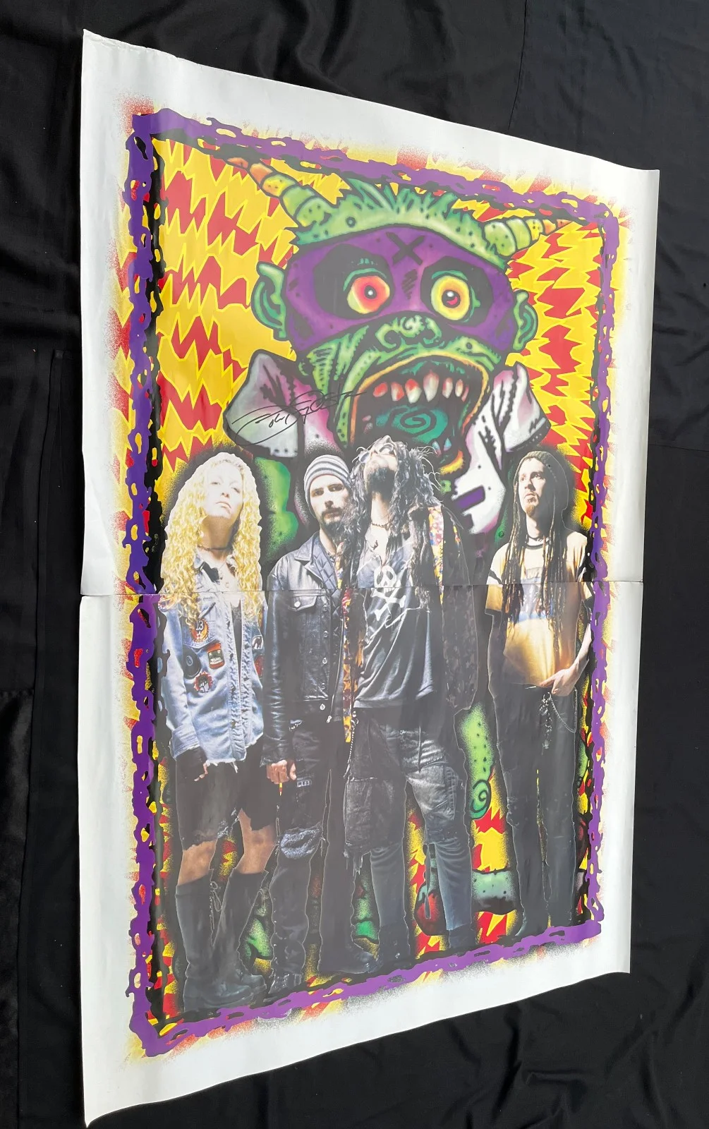 MEGA RARE 1995 WHITE ZOMBIE ASTROCREEP 2000 LP SICK 60x40 EURO SUBWAY POSTER EX, image 2