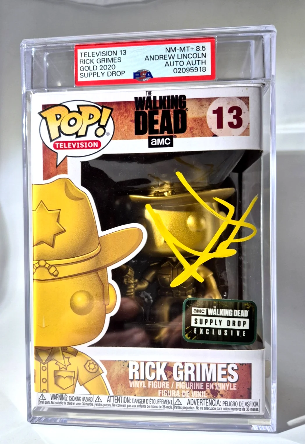 Andrew Lincoln — ANDREW LINCOLN SIGNED RICK GRIMES SUPPLY DROP FUNKO POP PSA COA 8.5 GRADE ENCAP