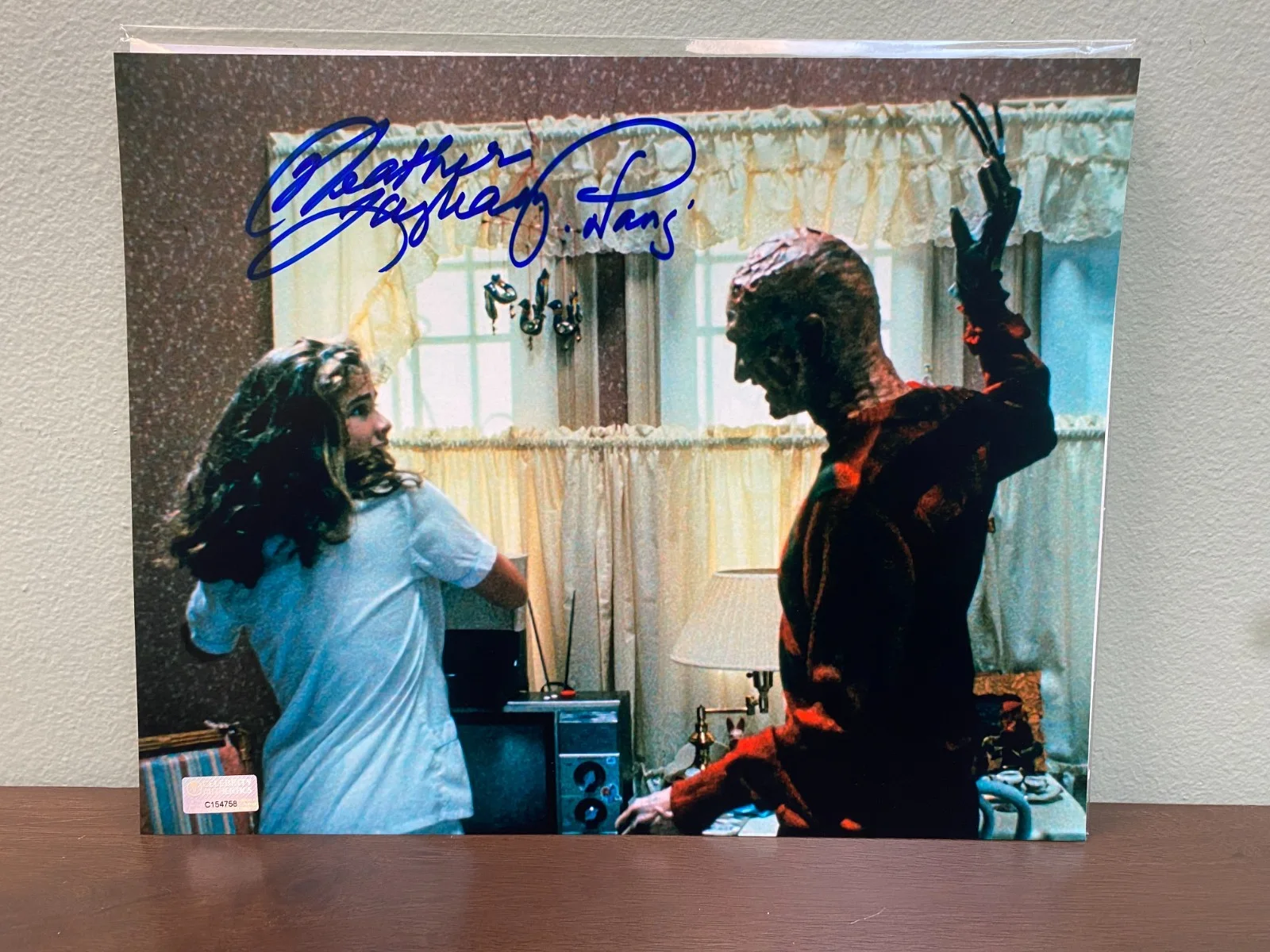 Heather Langenkamp — A Nightmare On Elm Street Signed Photo w/ COA Nancy vs Freddy 1980s Horror, image 2