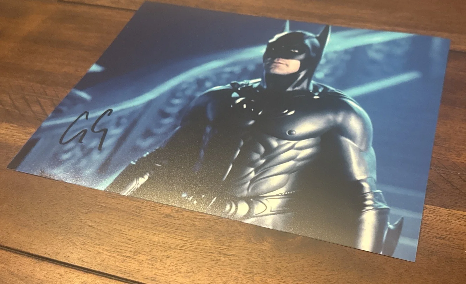 George Clooney — George Clooney HOF Actor Autographed Batman 8x10 Photo w/Proof & COA Authentic, image 2