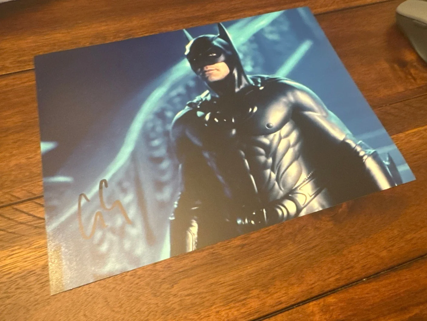 George Clooney — George Clooney HOF Actor Autographed Batman 8x10 Photo w/Proof & COA Authentic, image 3