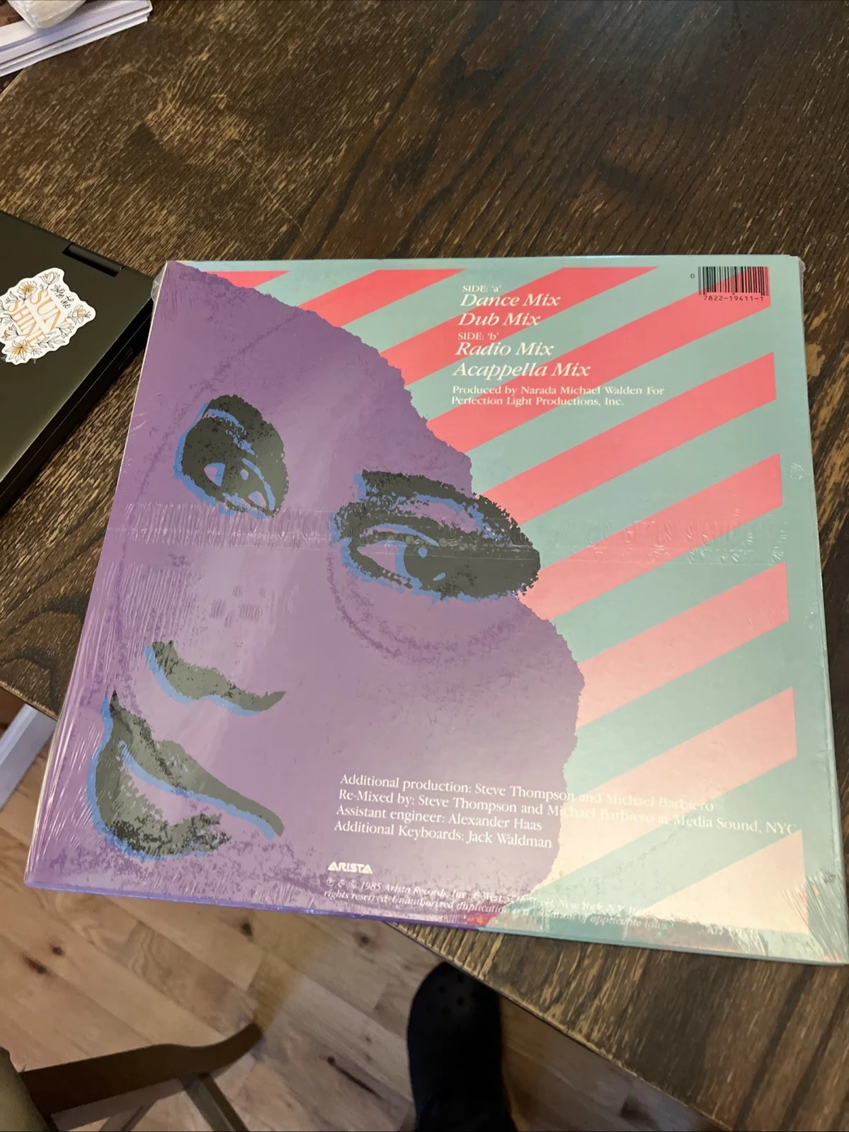 Aretha Franklin sealed Who's Zoomin Who 12" LP AD-1-9411, image 2