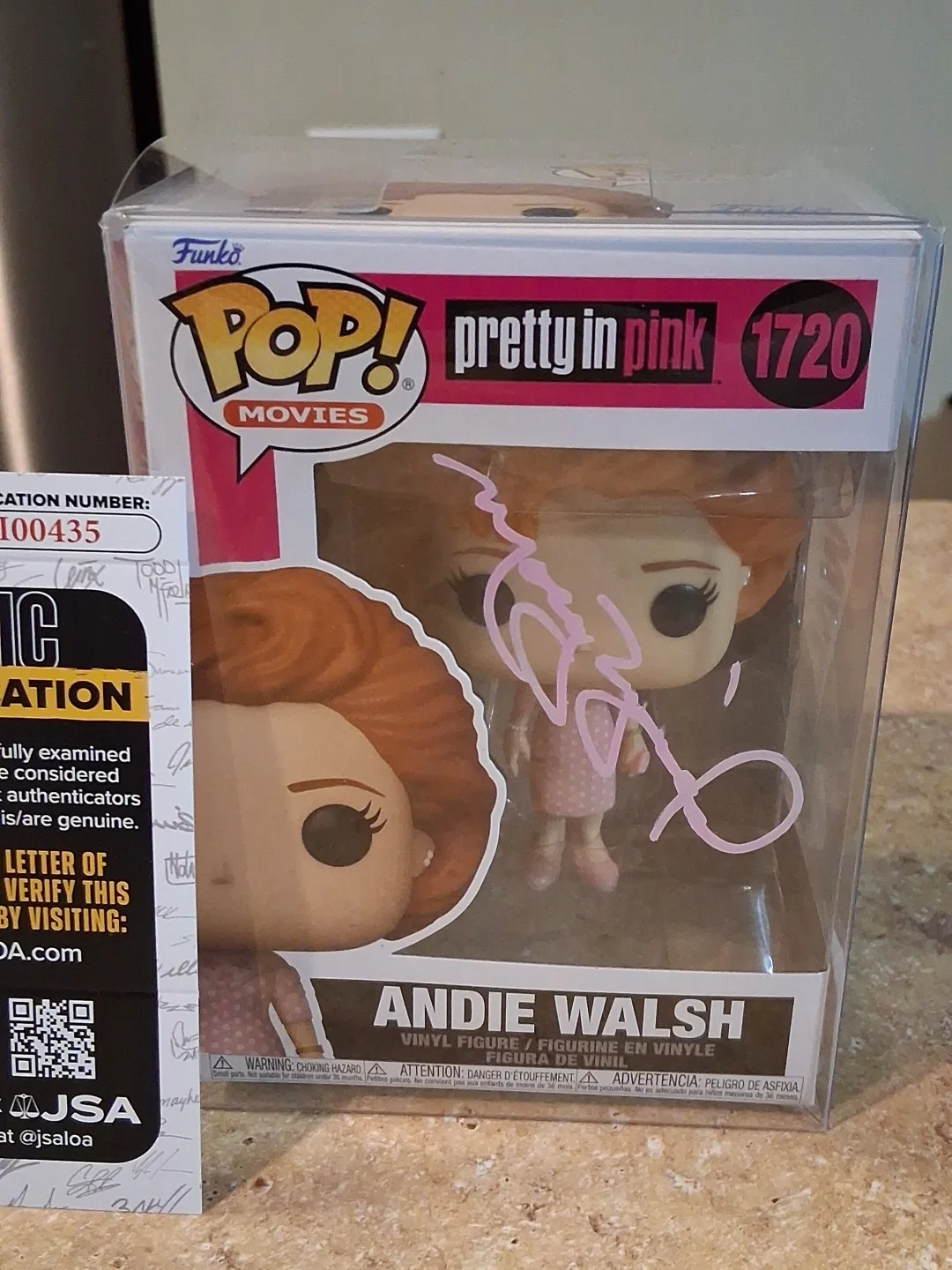 Molly Ringwald — Molly Ringwald Pretty In Pink Movie signed Andie Walsh Funko Pop JSA CI00435, изображение 2