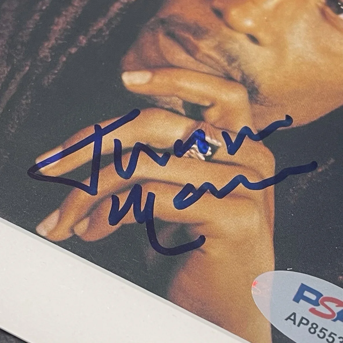 JUNIOR MARVIN SIGNED BOB MARLEY WAILERS LEGEND CD ALBUM AUTOGRAPH FRAMED PSA COA, изображение 3