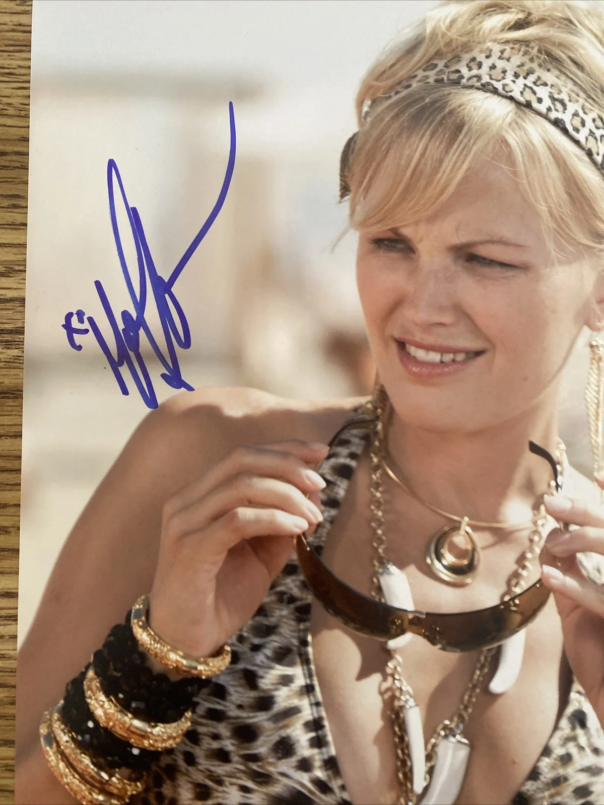 Malin Akerman — Malin Akerman Autographed 8x10 Photo The Heartbreak Kid Lila, image 2