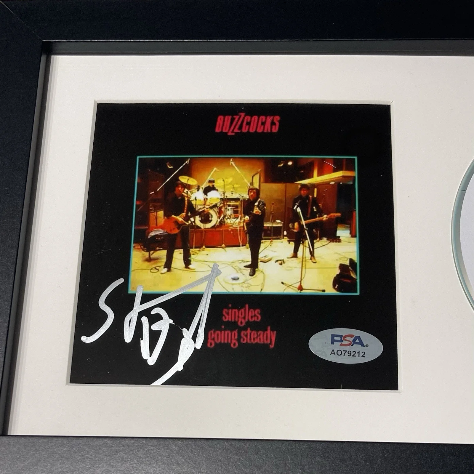STEVE DIGGLE SIGNED BUZZCOCKS SINGLES GOING STEADY CD ALBUM AUTOGRAPH PSA COA, image 2