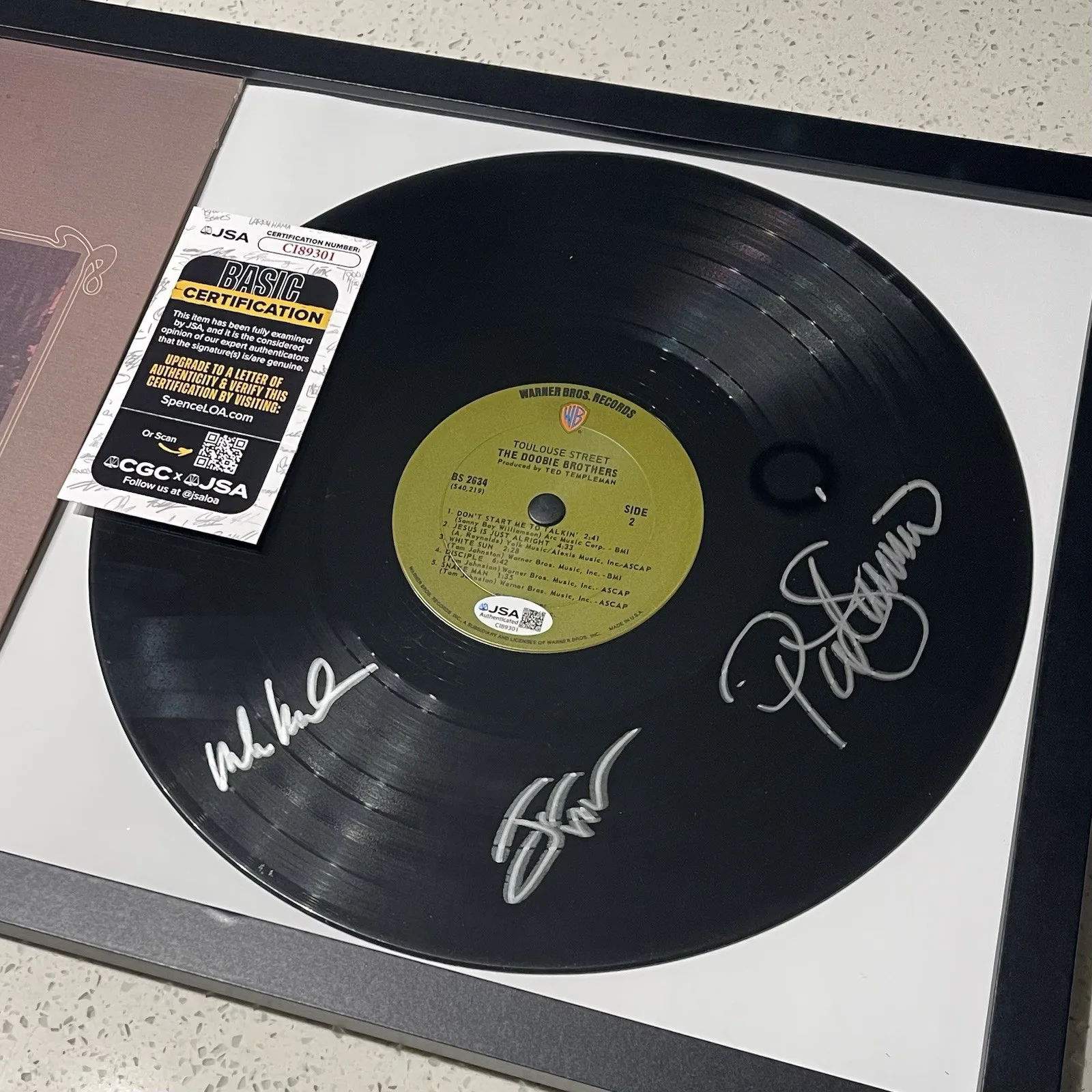 THE DOOBIE BROTHERS BAND SIGNED TOULOUSE STREET VINYL ALBUM AUTOGRAPH JSA COA, изображение 2