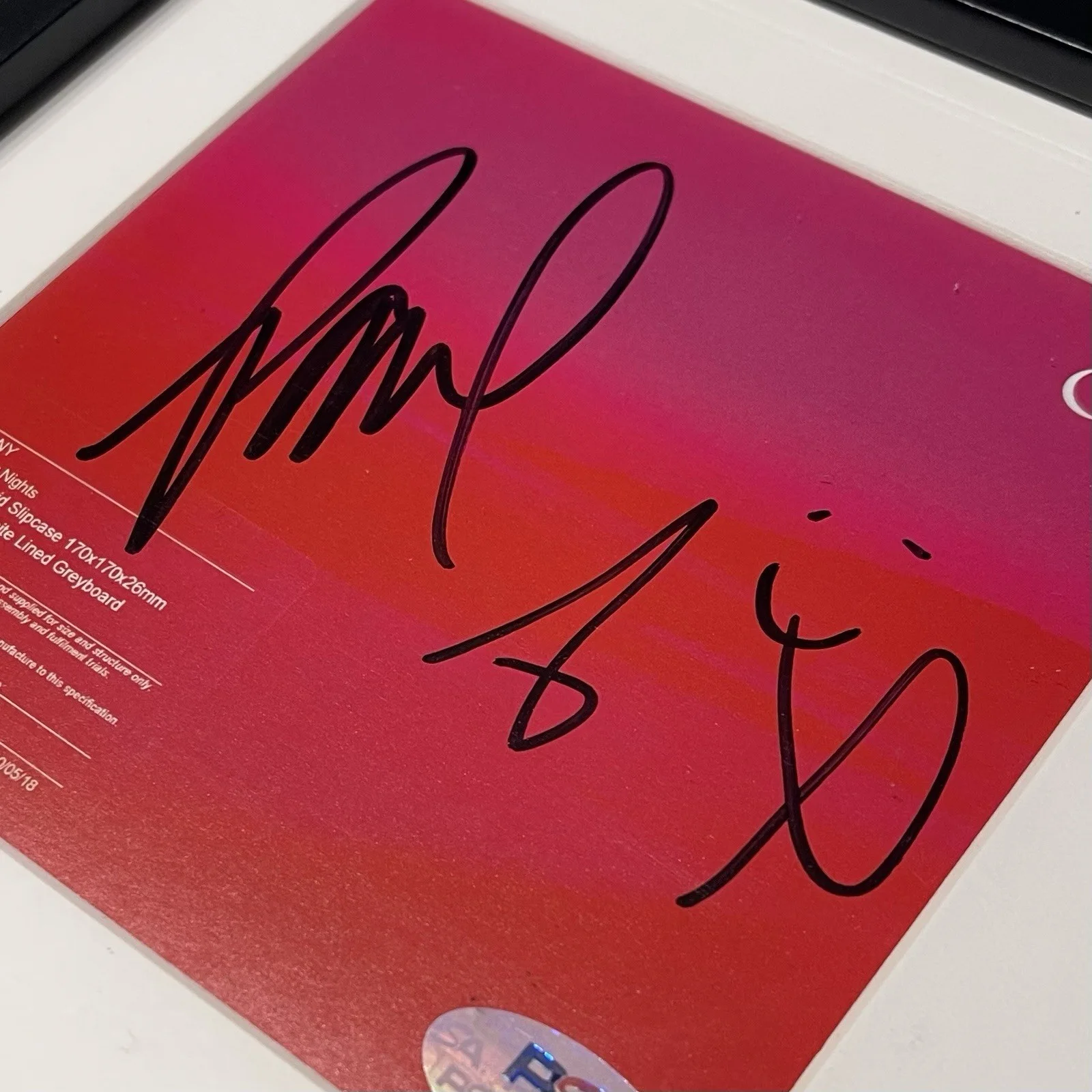 LANY BAND SIGNED MALIBU NIGHTS CD ALBUM PAUL & JAKE AUTOGRAPH FRAMED PSA COA, изображение 3