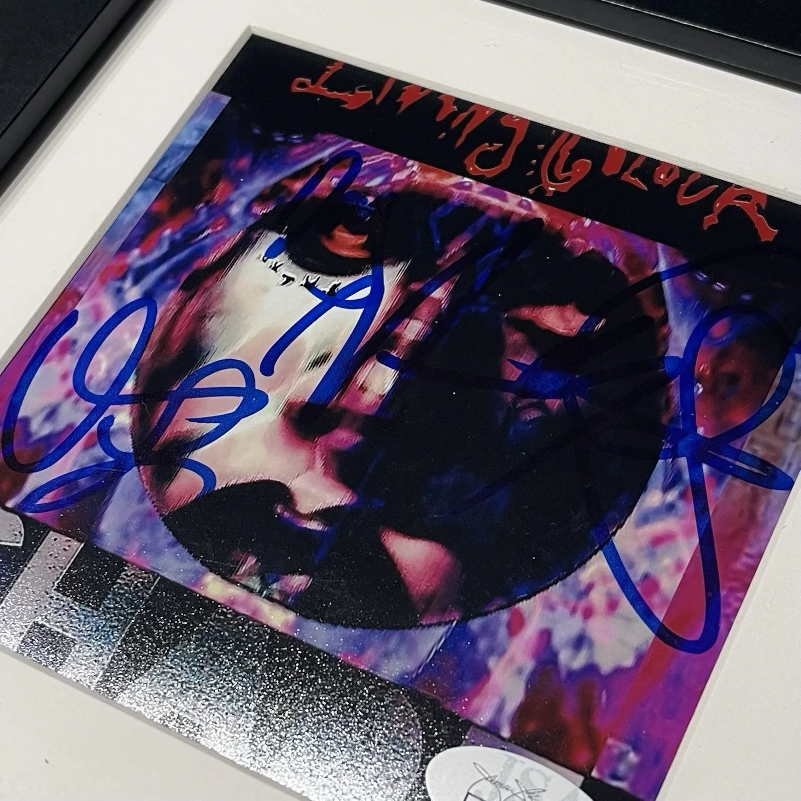 LIVING COLOUR BAND SIGNED SHADE CD ALBUM COREY GLOVER AUTOGRAPH FRAMED JSA COA, изображение 3