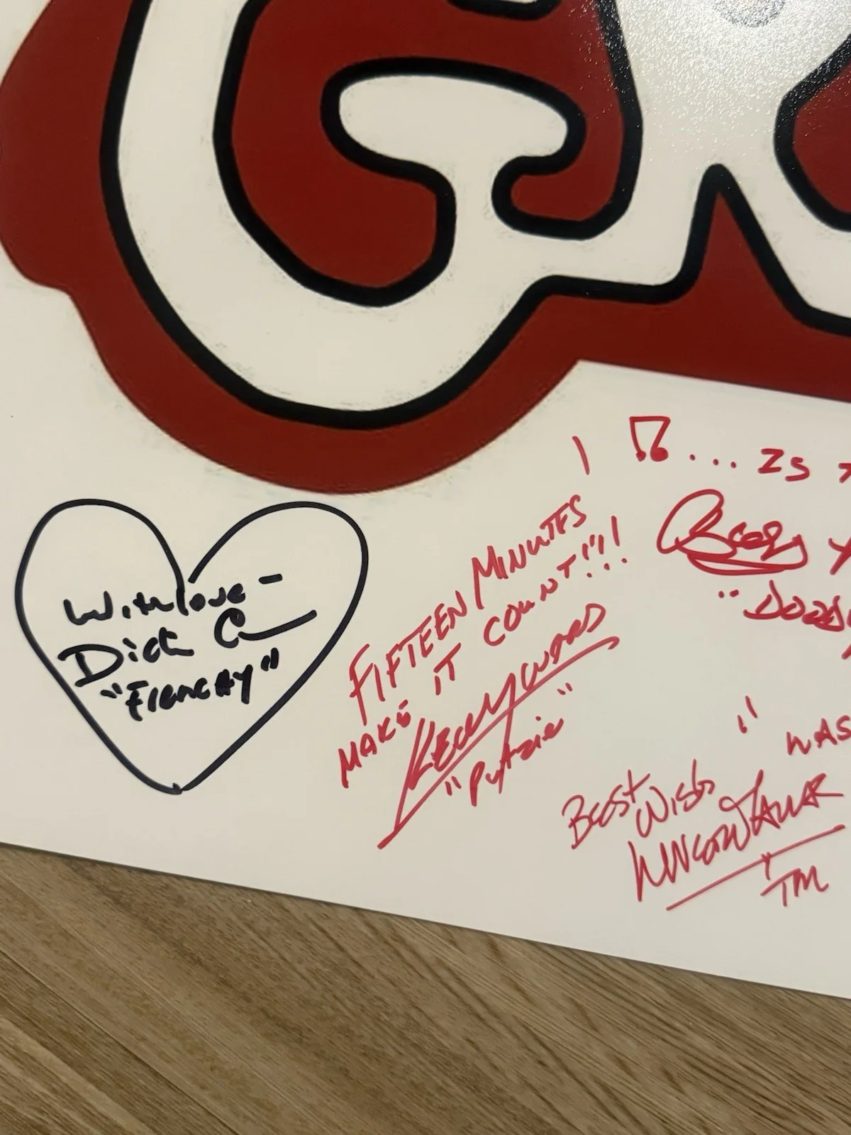 John Travolta — John Travolta Signed 16x20 Grease Photo + 8 Cast Signatures JSA COA, изображение 3