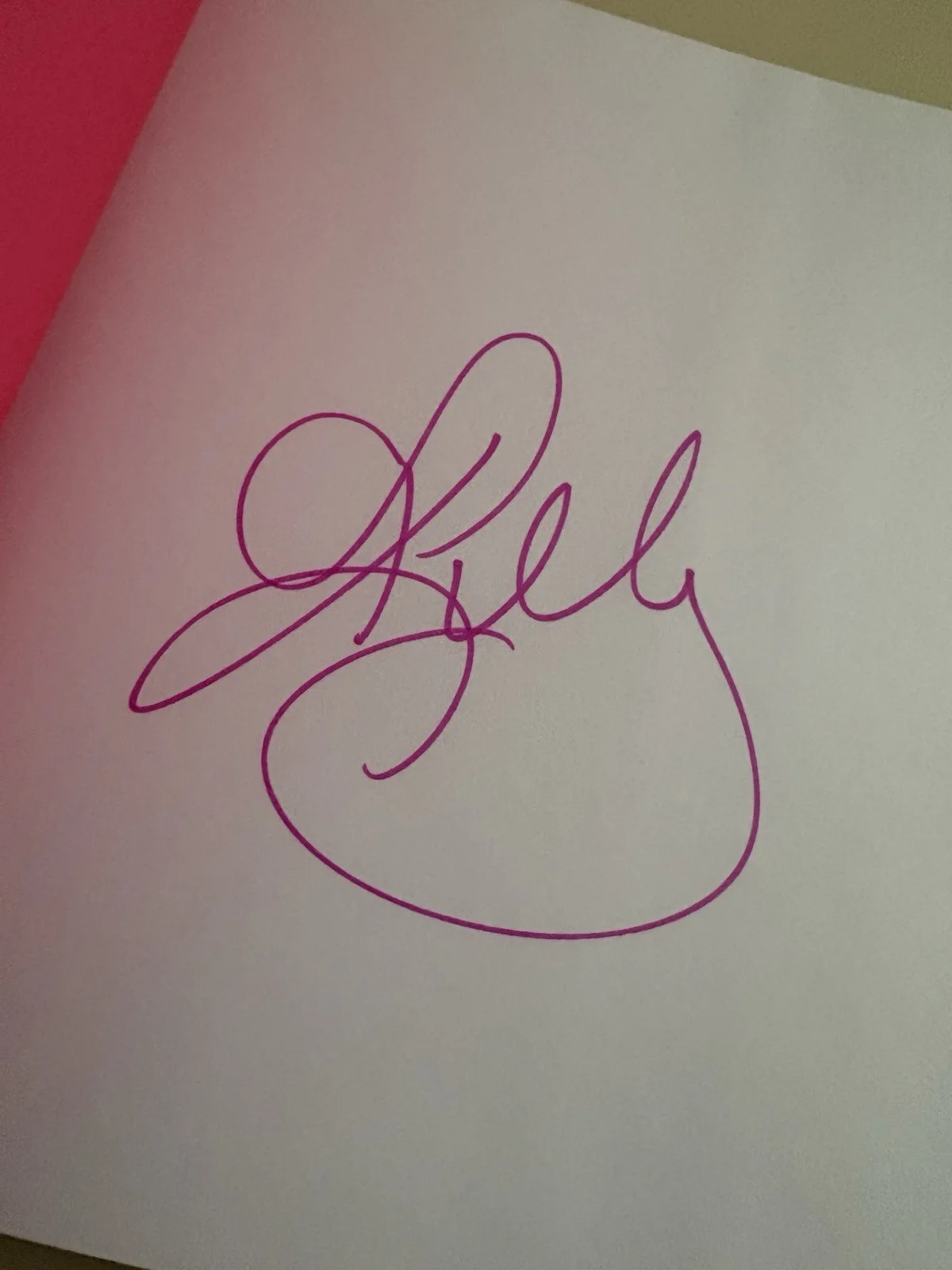 Kelly Clarkson SIGNED River Rose AUTOGRAPHED Book 1st Edition New!, изображение 2