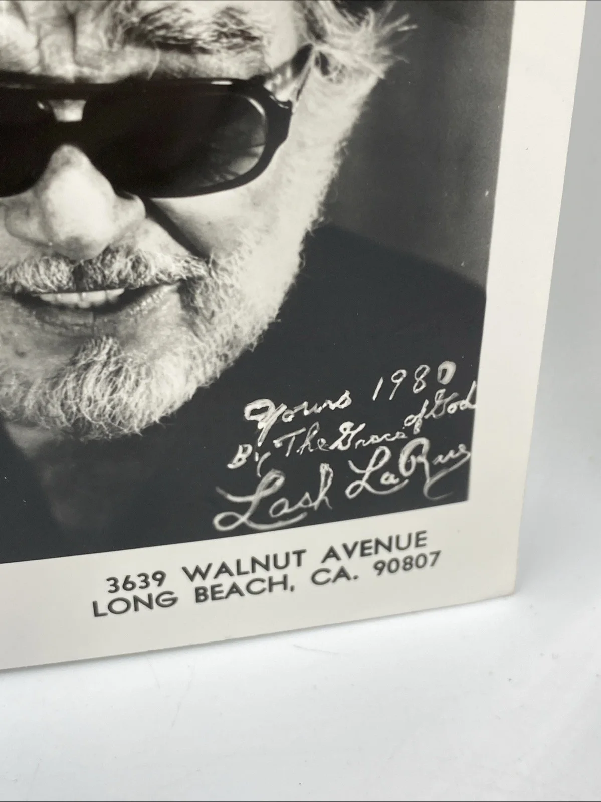 Lash La Rue — Autographed Photo of Lash La Rue and Black Diamond - 8" X 10" Black & White, изображение 2