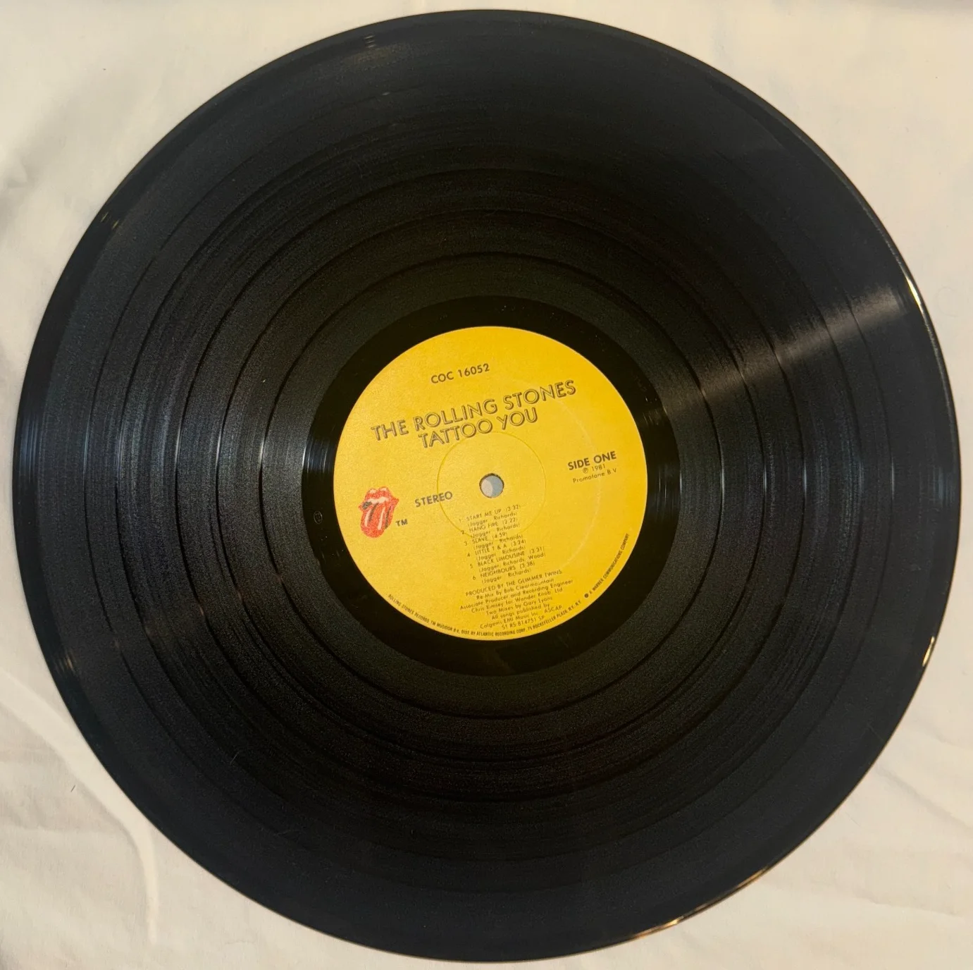 The Rolling Stones - "Tattoo You" Record Album Signed by 4 Members, изображение 5
