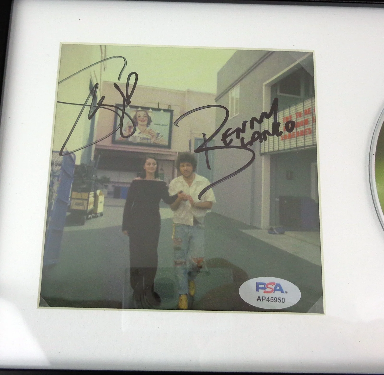 Selena Gomez — Selena Gomez Signed Autograph I Said I Love You First CD Framed PSA/DNA COA, изображение 2