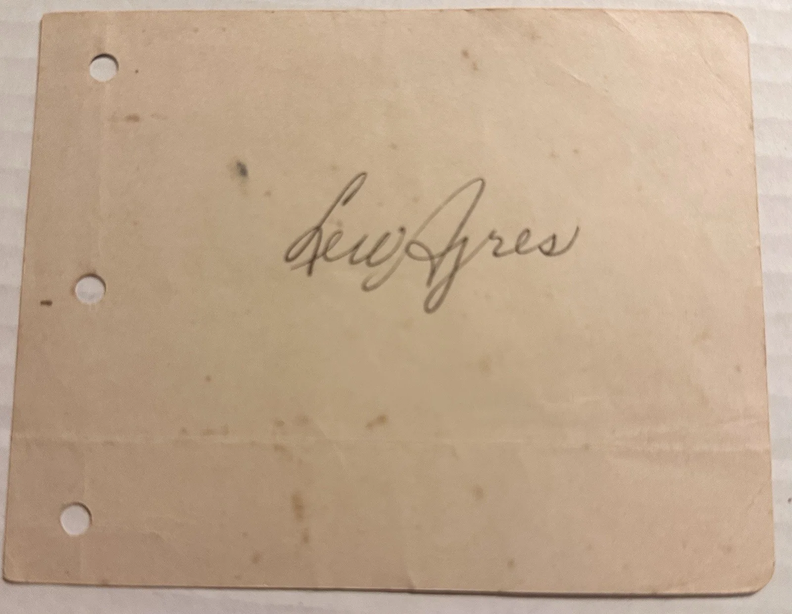 Lewis Ayres — LEWIS (Lew) AYRES Actor SIGNED 1930 AUTOGRAPH NR All Quiet On The Western Front, изображение 2