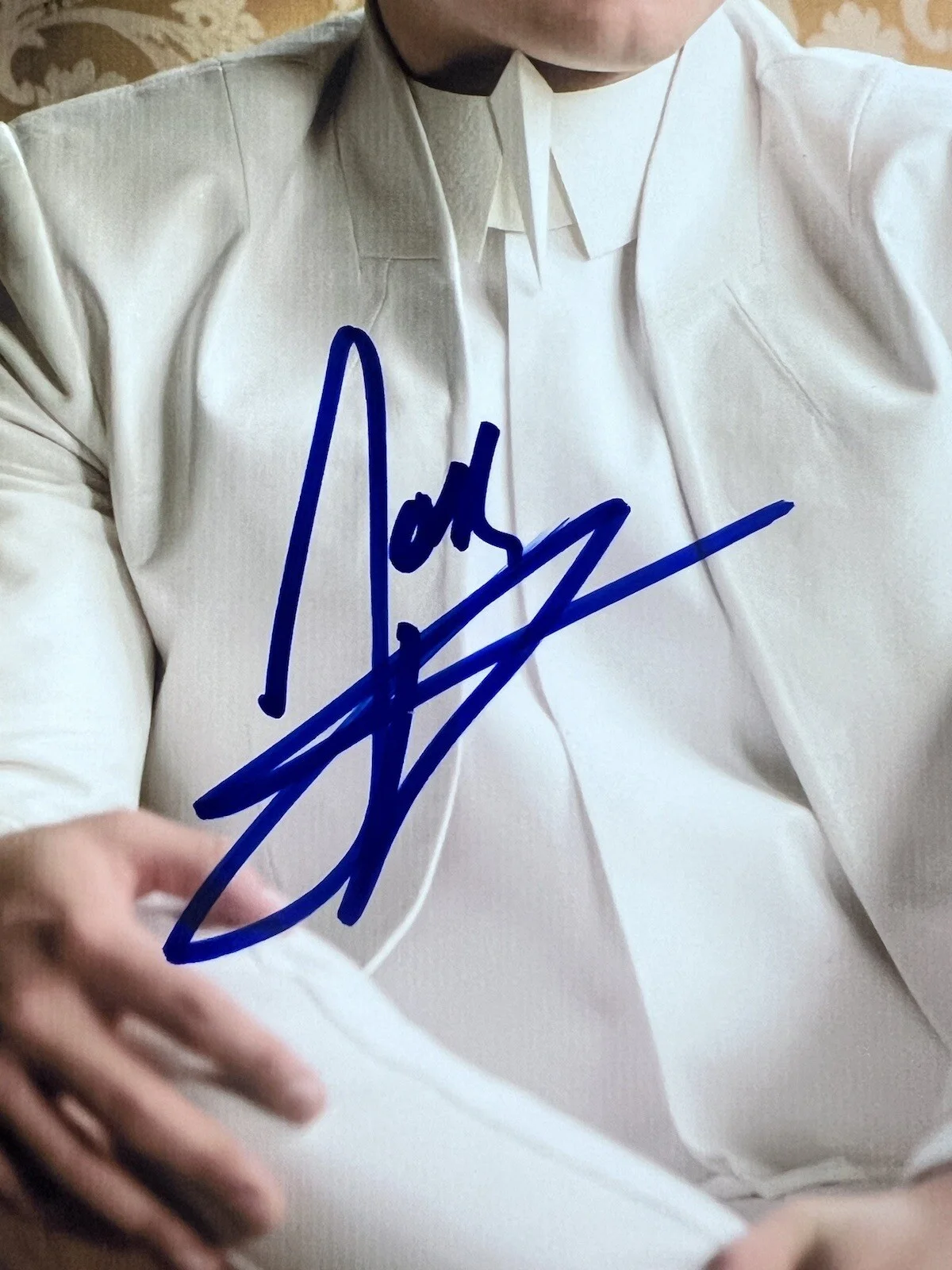 Josh Hutcherson — JOSH HUTCHERSON SIGNED 8x10 PHOTO THE HUNGER GAMES AUTOGRAPHED BECKETT BM35453, изображение 2