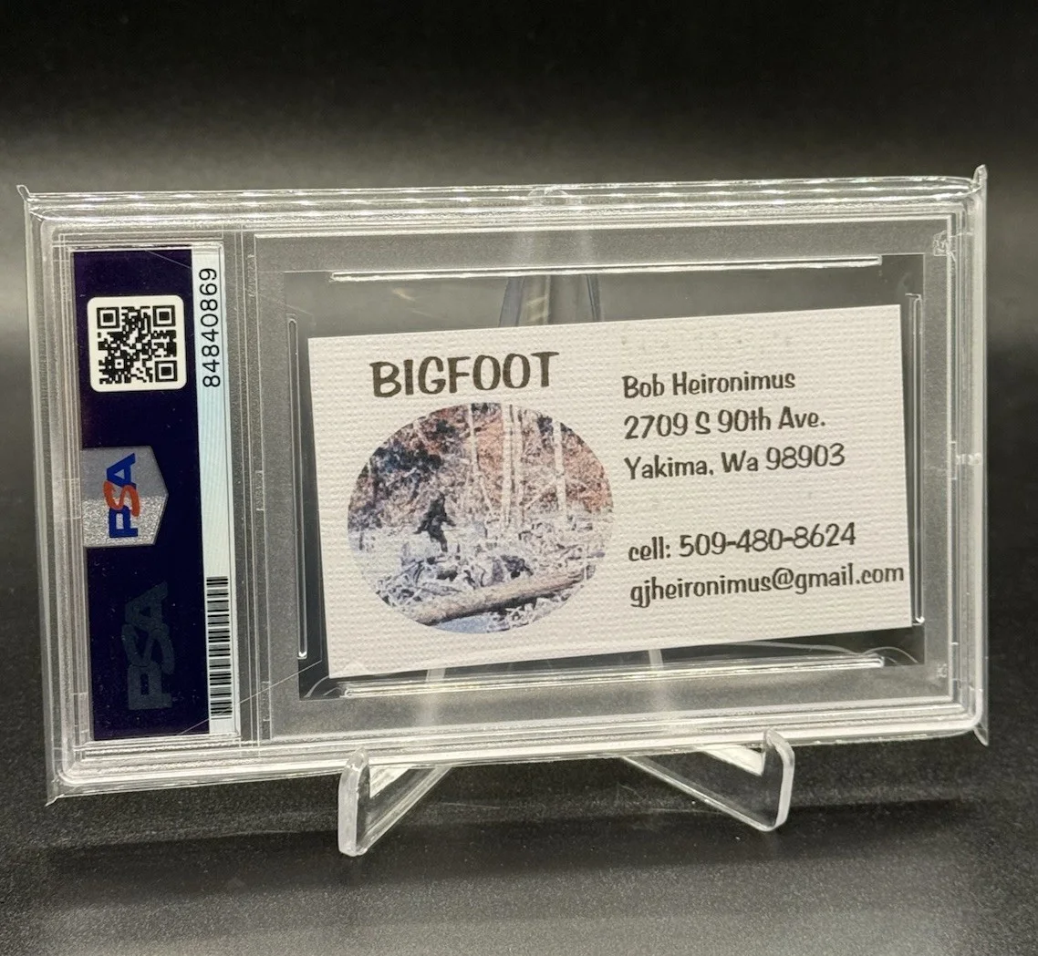 BOB HEIRONIMOS SIGNED BUSINESS CARD BIGFOOT RARE PSA DNA AUTHENTIC, изображение 2