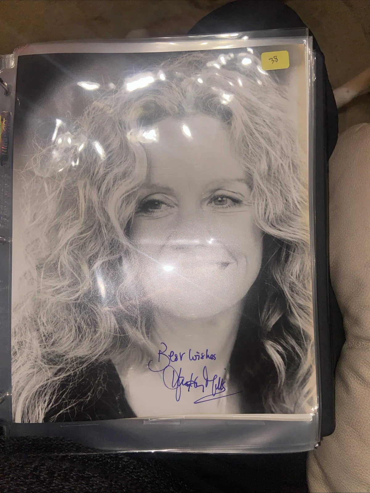 Oscar Winner Hayley Mills Signed 8x10 b&w Photo The Parent Trap That Darn Cat, изображение 2